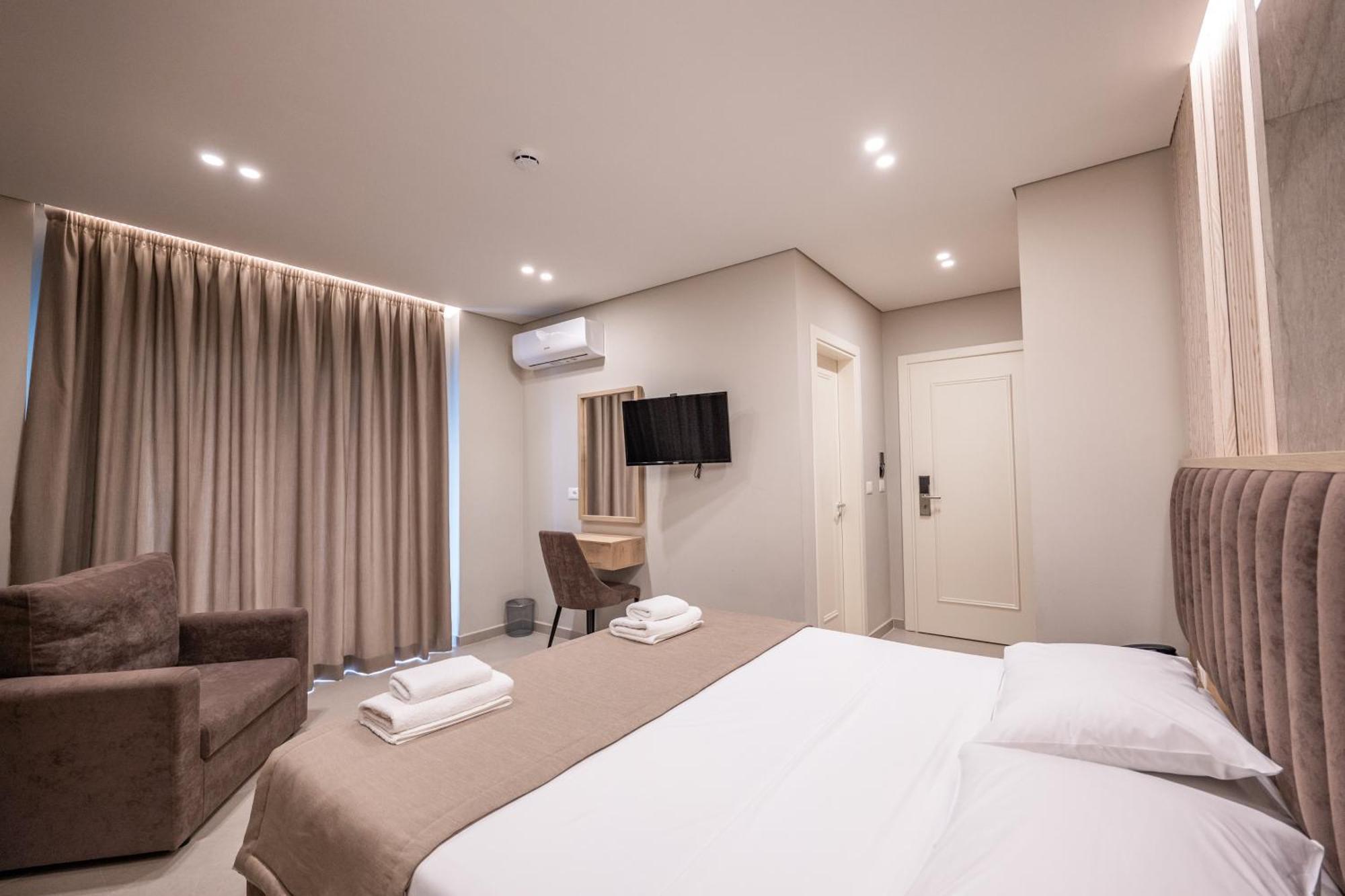 Koko Hotel Ksamil Eksteriør billede