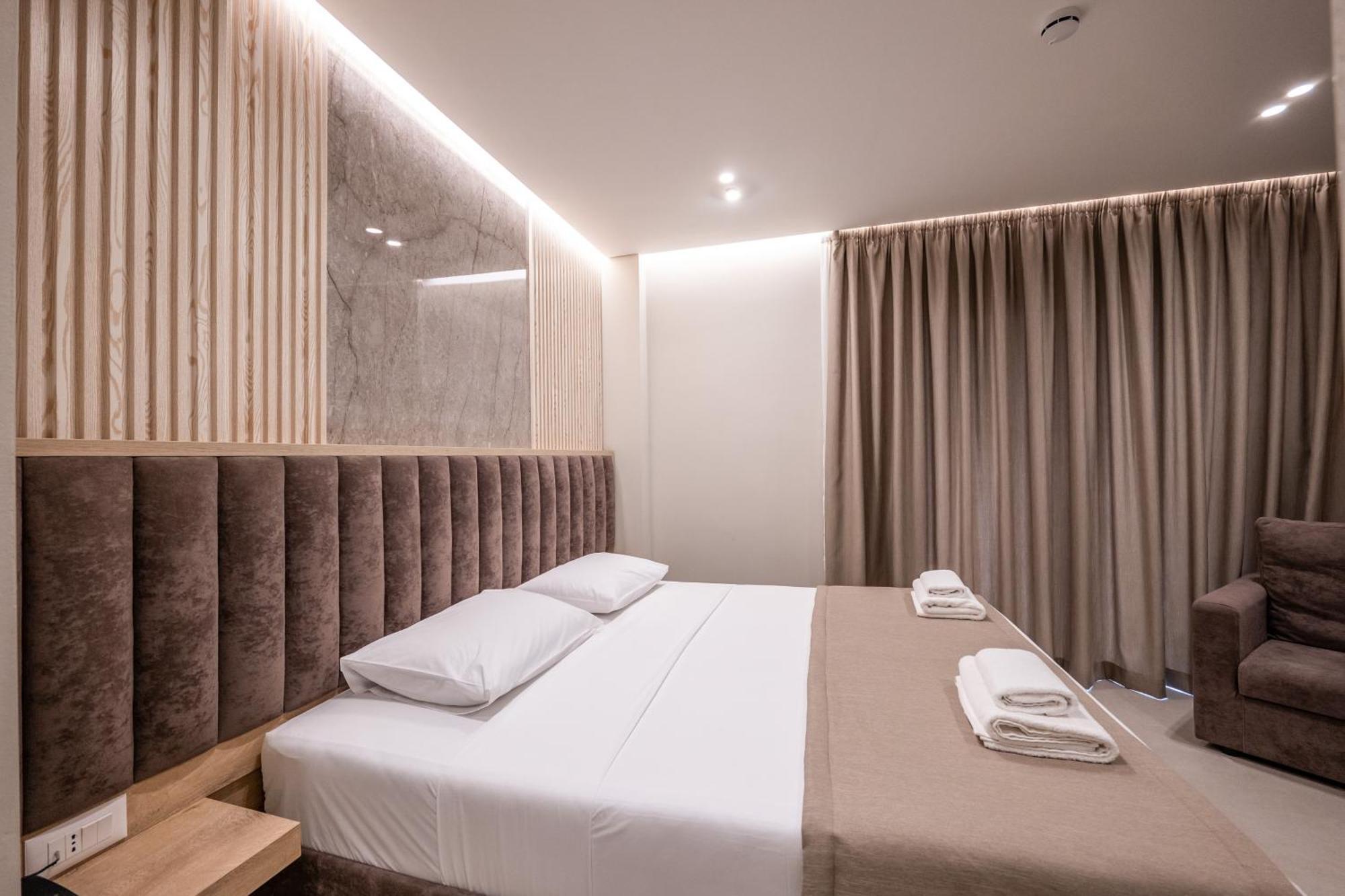 Koko Hotel Ksamil Eksteriør billede